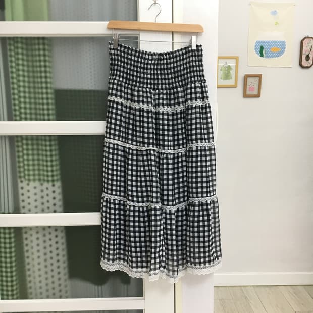 블랙 체크 레이스 롱 스커트