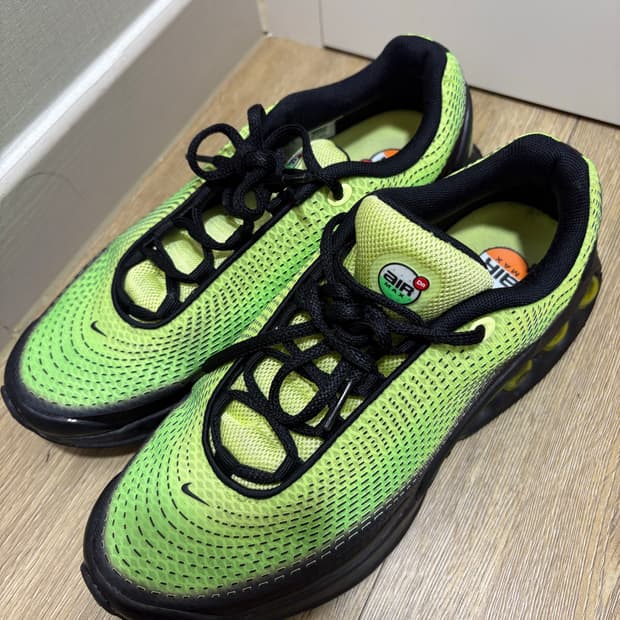 나이키 에어맥스 DN