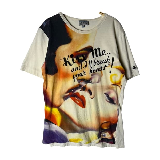 [Vivienne Westwood] 비비안웨스트우드 맨 키스미 하프티셔츠