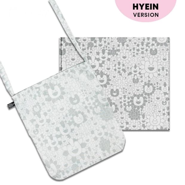 NewJeans x Murakami Cross Bag 혜인 버전