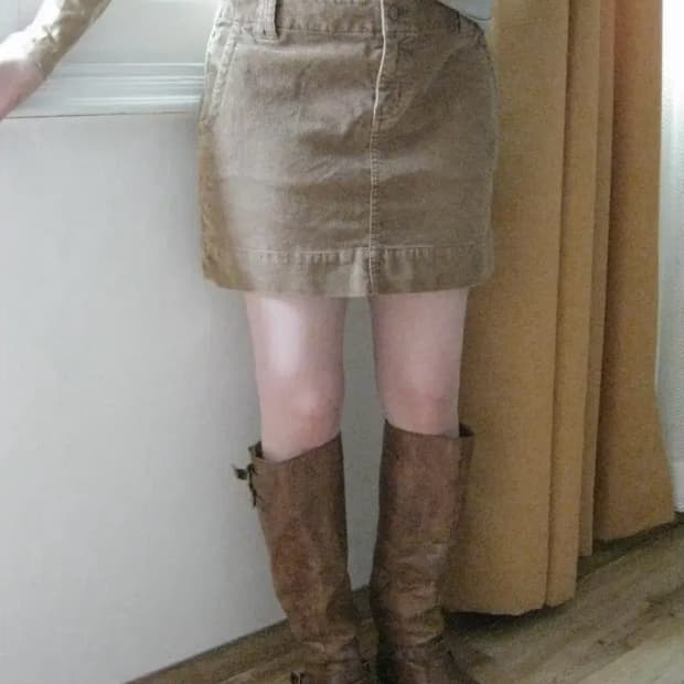 GAP corduroy mini skirt