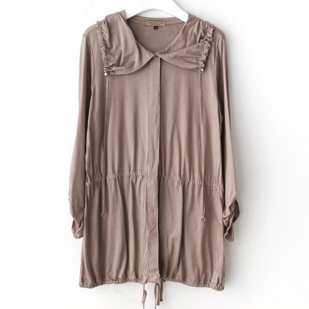 body dressing) shirring jacket