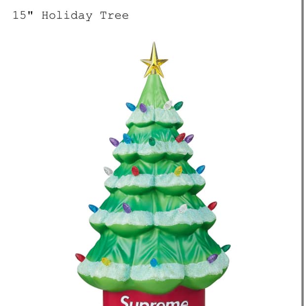 슈프림 홀리데이 트리