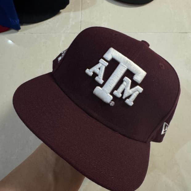 뉴에라 텍사스 a&m aggies 캡 미시착 5/8 처분 