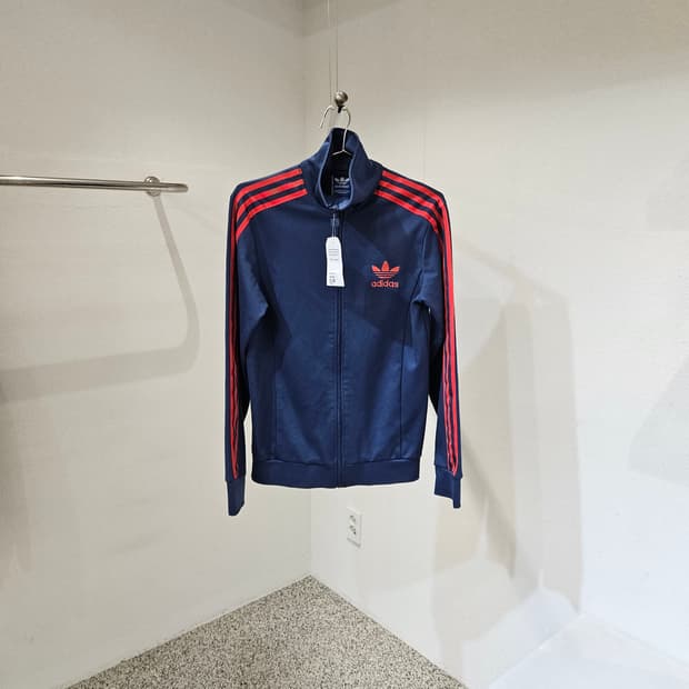 아디다스 유로파 트랙탑 져지