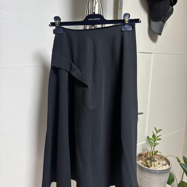 요지 야마모토 블랙 울 스커트 사이즈 2