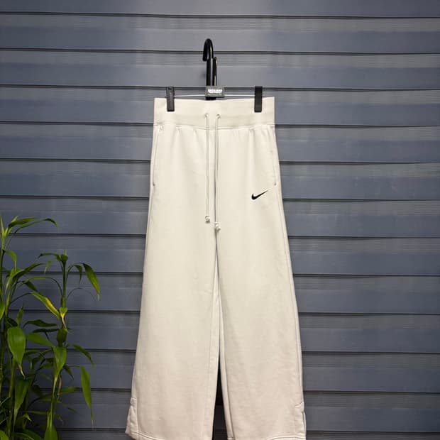 나이키 여성 와이드핏 스웻팬츠 S