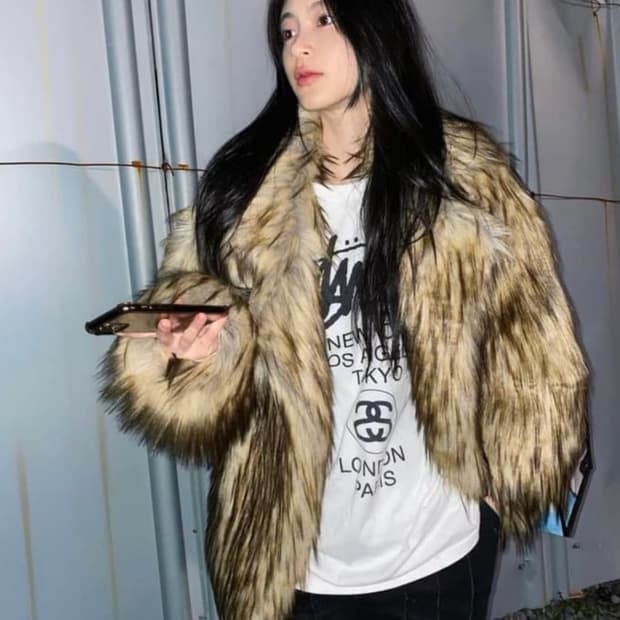 쓰리투에이티 퍼 자켓