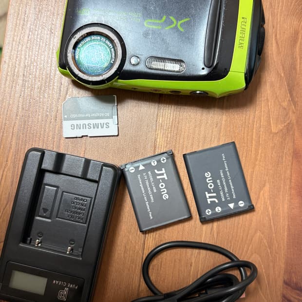 후지필름 파인픽스 xp90 디카 카메라 그린