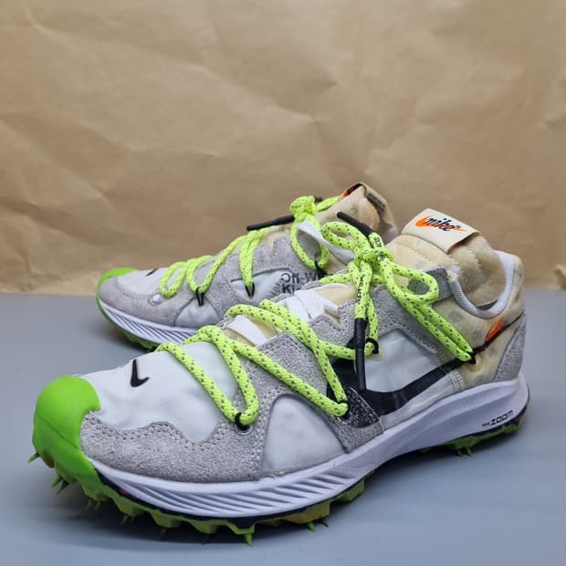 나이키 오프화이트 줌 테라카이거5 운동화250 