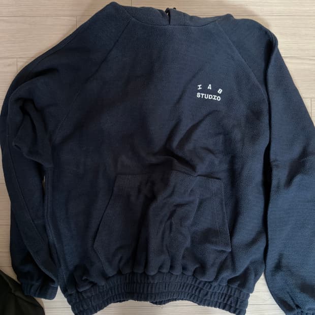 이이앱 스튜디오 헤링본 후드 네이비 XL