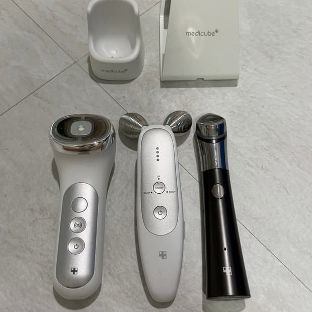 메디큐브 에이지알 3종 뷰티 디바이스