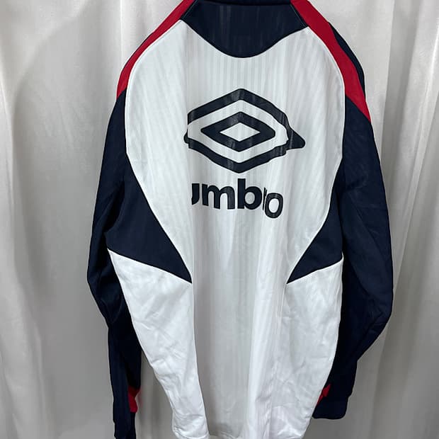 UMBRO 