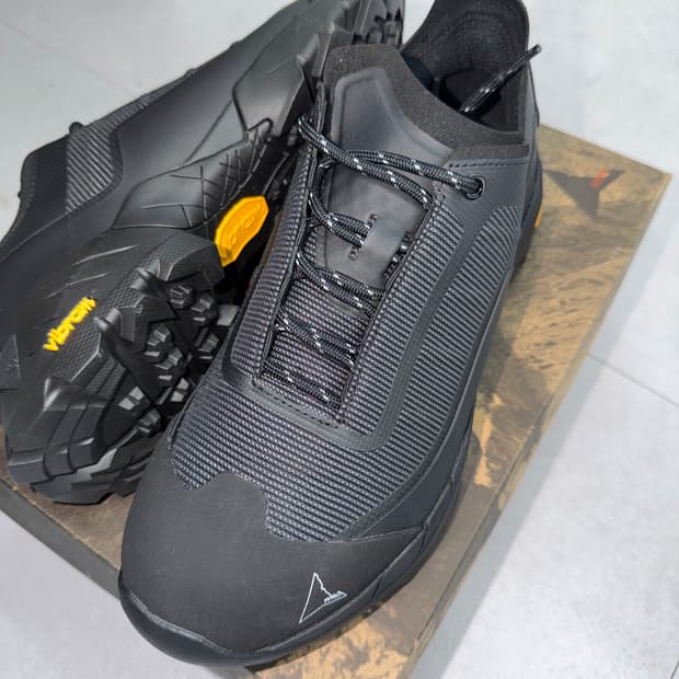 로아 하이킹 (ROA) 라이트 아스팔트 41사이즈