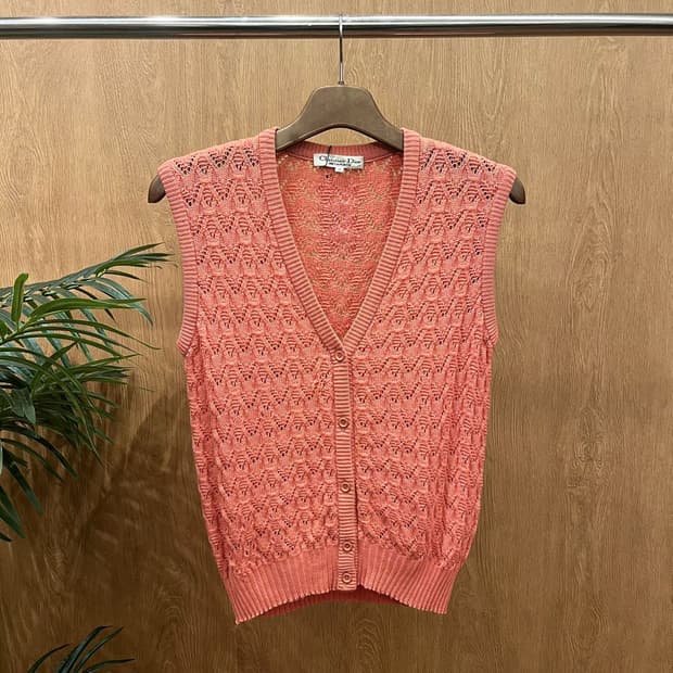 크리스찬 디올 니트 베스트 버튼 클로징 꽈배기 레이스 패턴 디테일 핑크