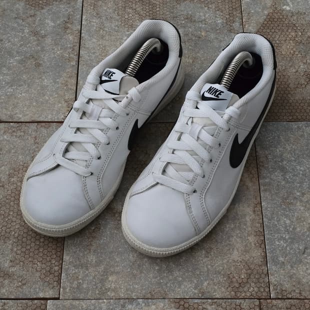 (240)나이키 코트 로얄