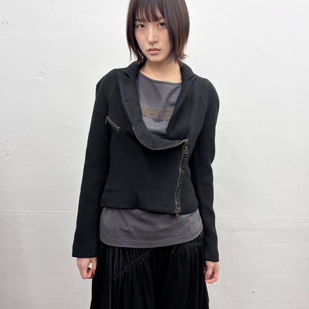빈티지 비대칭 지퍼 블레이저
