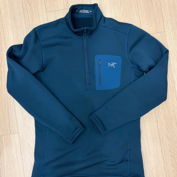 아크테릭스 폴라텍 플리스 반집업