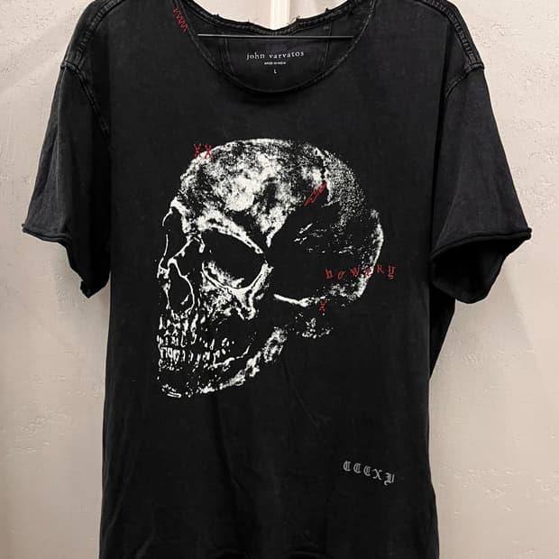 존 바바토스 스컬 사틴 스티치 티셔츠 L