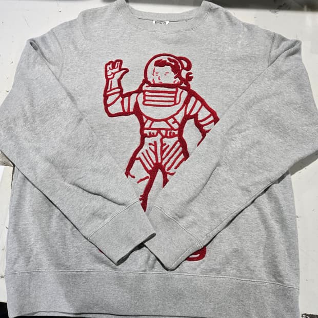 빌리어네어 보이즈 클럽 그레이 맨투맨