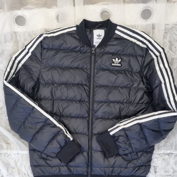 아디다스 오리지널스 삼선 블랙 패딩 자켓