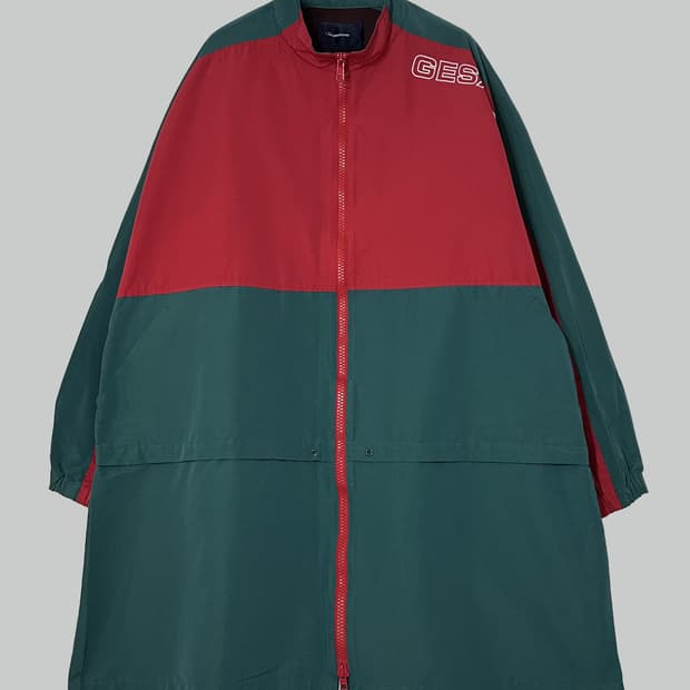 존 언더커버 스포츠 코트