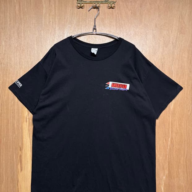 Hanes t-shirt