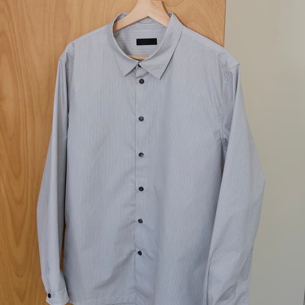 [OS] SERUS STRIPED SHIRTS GREY