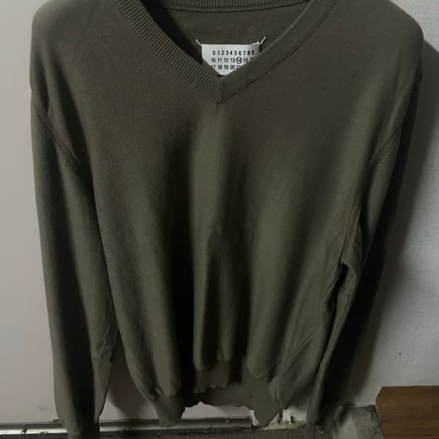 [s] Martin Margiela V-neck sweater