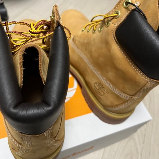 팀버랜드 워터프루프 270 판매합니다