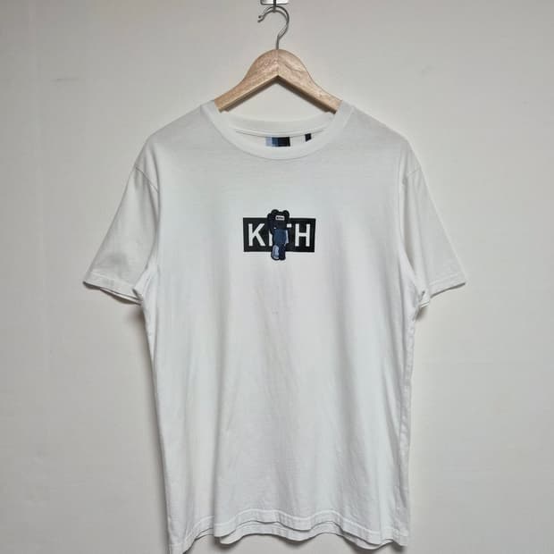 키스Kith 박스로고 화이트 반팔티셔츠 1 - T135