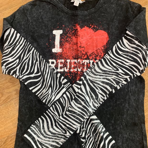 Jaded  Lodon 티셔츠 