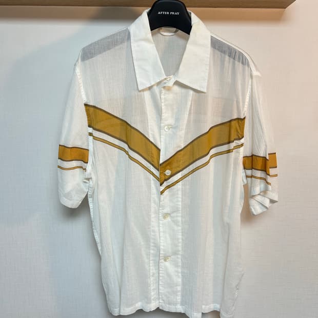 아워레가시 비이커 콜라보 셔츠