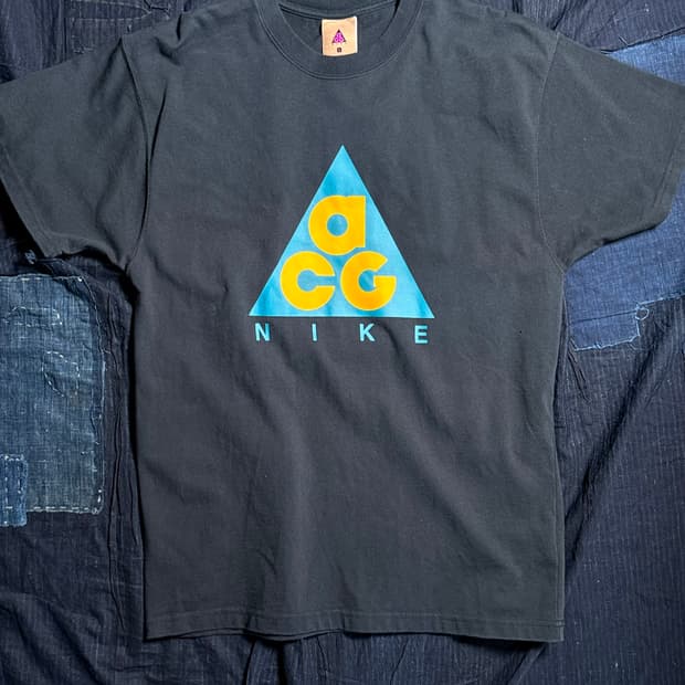 나이키 ACG 자이언트 로고 티셔츠 L