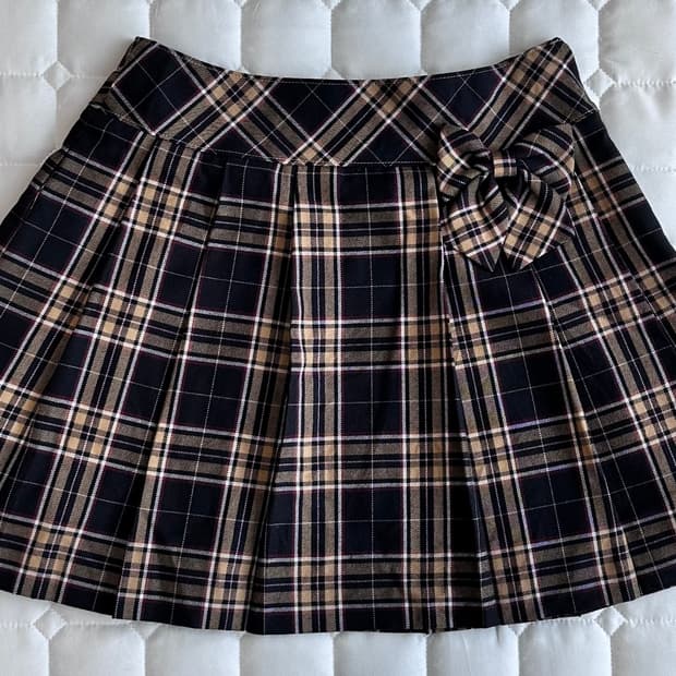 체크 플리츠 스커트 리본 장식
