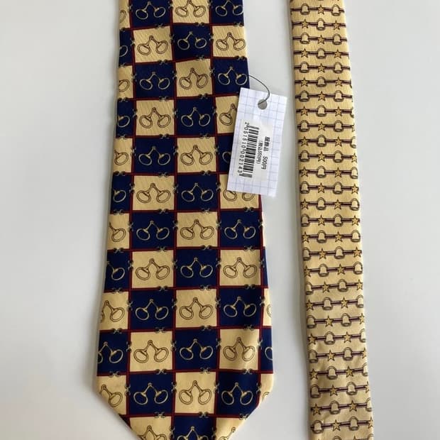 타미힐피거 넥타이