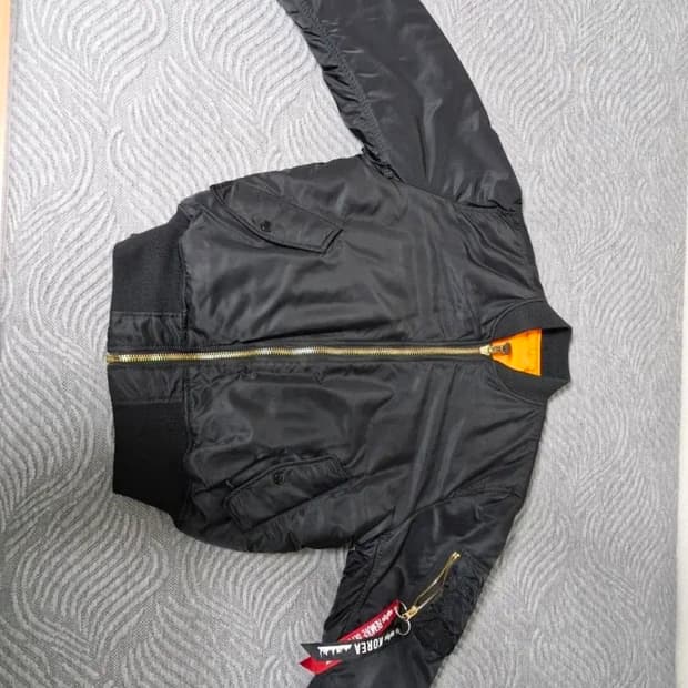 알파인더스트리  MA-1 FLIGHT JACKET