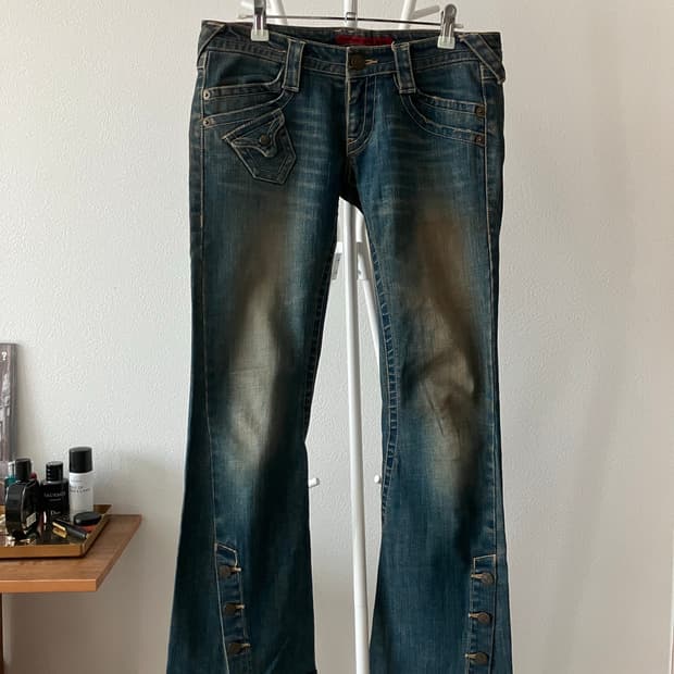 Edge on all 일본빈티지 부츠컷 로우라이즈 데님 y2k 오네갸루