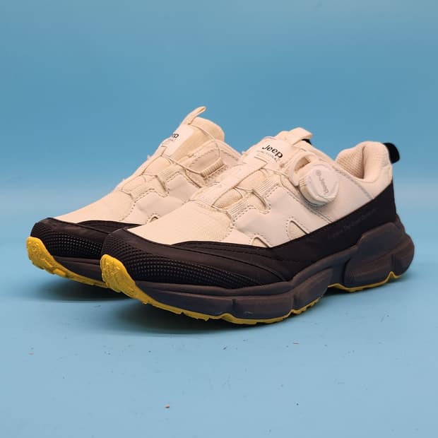 o 지프 24ss 다이얼트래킹화 230