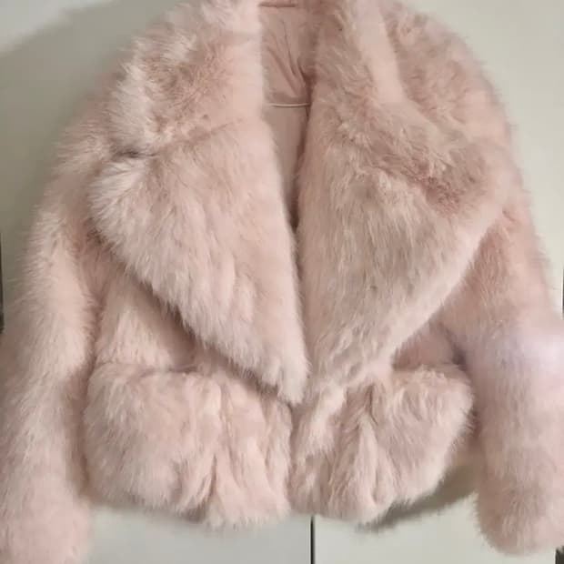 딸기우유 핑크 퍼자켓 갸루