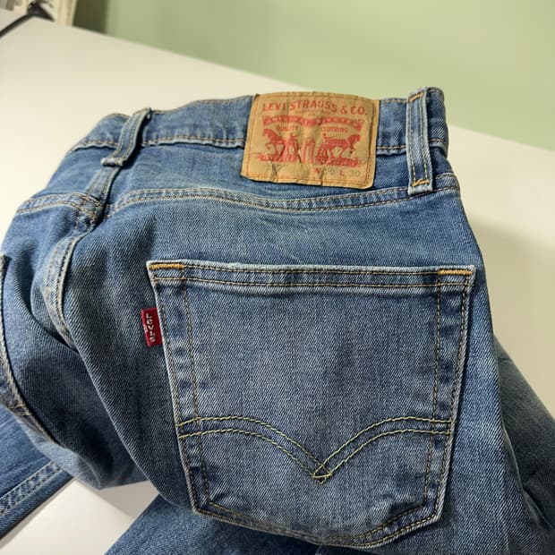 우먼L 리바이스502 슬림레귤러핏 중청워시드 데님팬츠 청바지