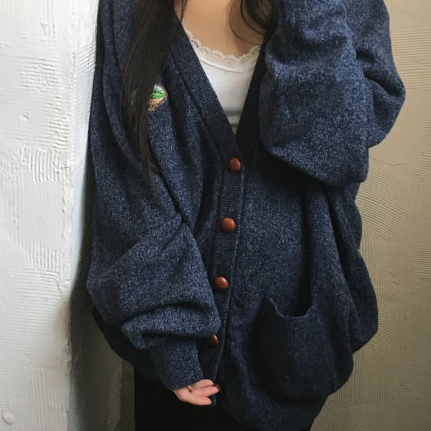 Burberry 버버리 자수로고 블루 브이넥 가디건