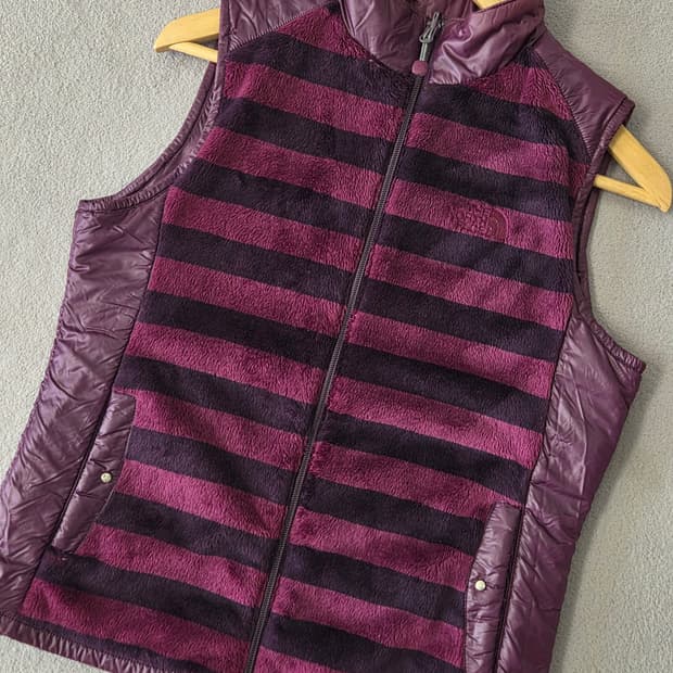 (90) 노스페이스 아웃도어 동계 양면 조끼
