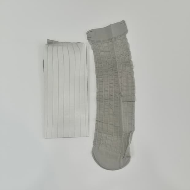 라이트그레이 스트라이프 시어 하이삭스 스타킹 