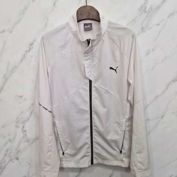 L,100 )) PUMA 푸마 바람막이 점퍼!~ 깔끔하고 예쁜 디자인~