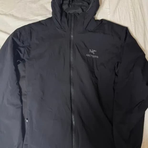 아크테릭스 아톰lt 블랙 색상 XL 