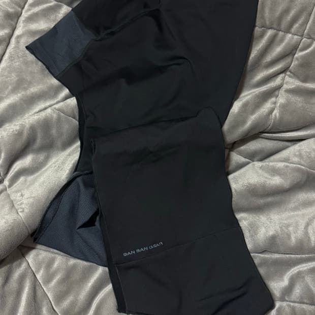 산산기어 후디스카프 블랙 판매