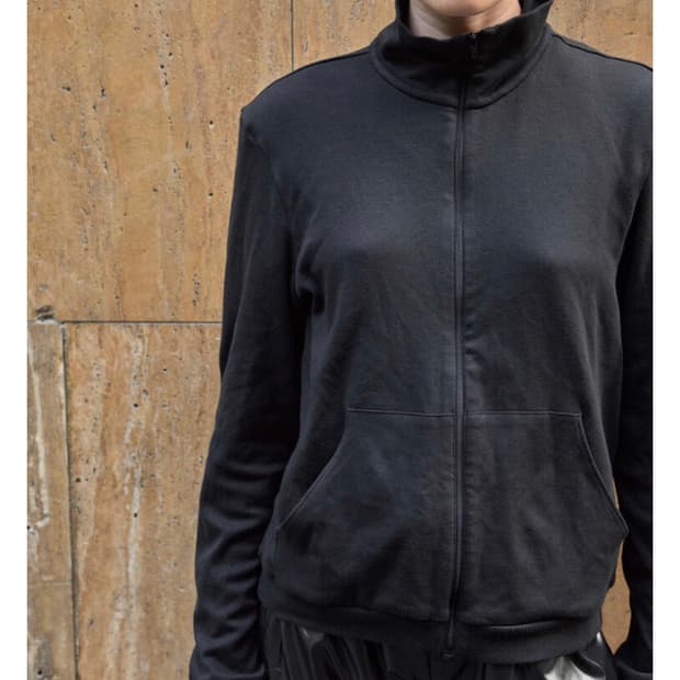 구해요) 머듈 neck zip 1사이즈