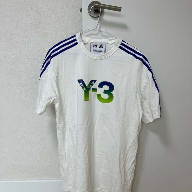 Y-3 팔라스 콜라보 한정판 반팔 티셔츠 화이트
