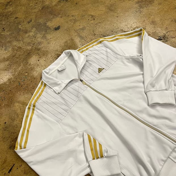 아디다스 화이트 골드 흰골 흰금 져지 트랙탑 110